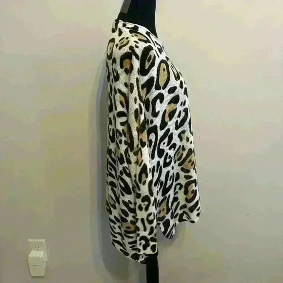 Show Me Your Mumu Animul Bonfire Sweater Leopard Cheetah Animal Print Size Small - Picture 4 of 9